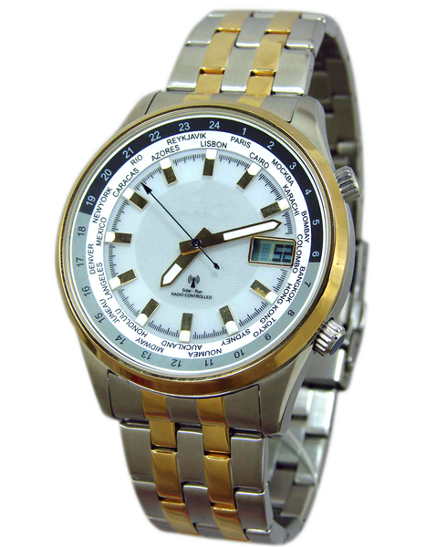 Radio controlled 2025 watch solar powered
